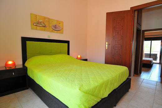 Golden Sunrise Apartments Chrisi Ammoudia Esterno foto