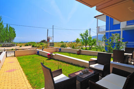 Golden Sunrise Apartments Chrisi Ammoudia Esterno foto