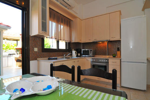 Golden Sunrise Apartments Chrisi Ammoudia Esterno foto