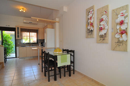 Golden Sunrise Apartments Chrisi Ammoudia Esterno foto